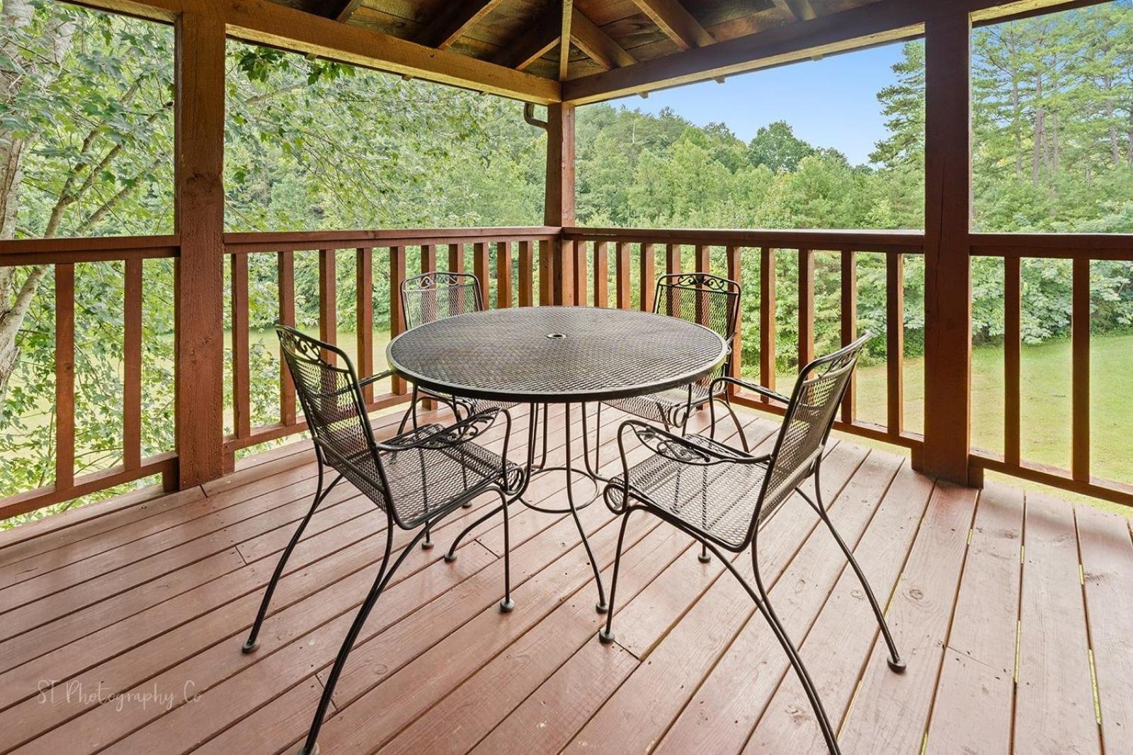 Hibernation Station Cabin Sevierville Exterior foto